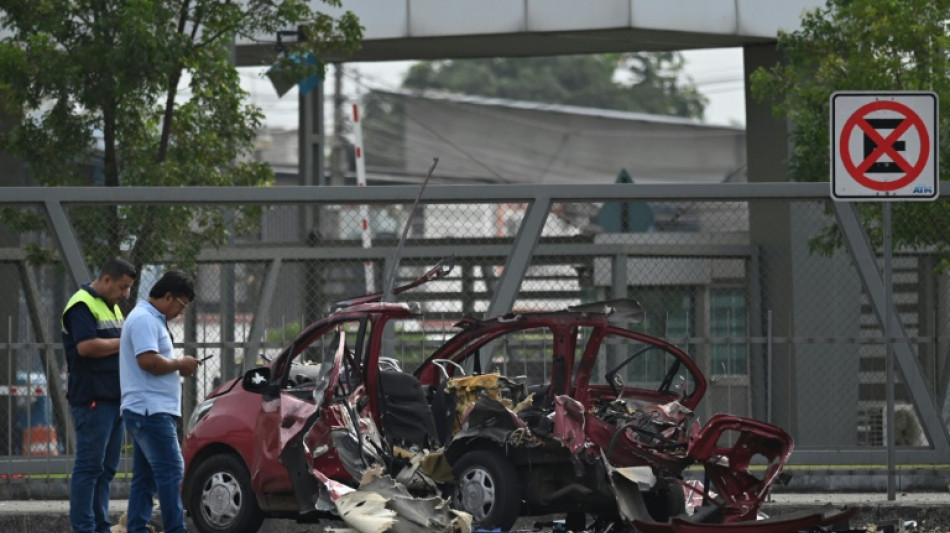 Police killed, guards taken hostage in Ecuador gang violence