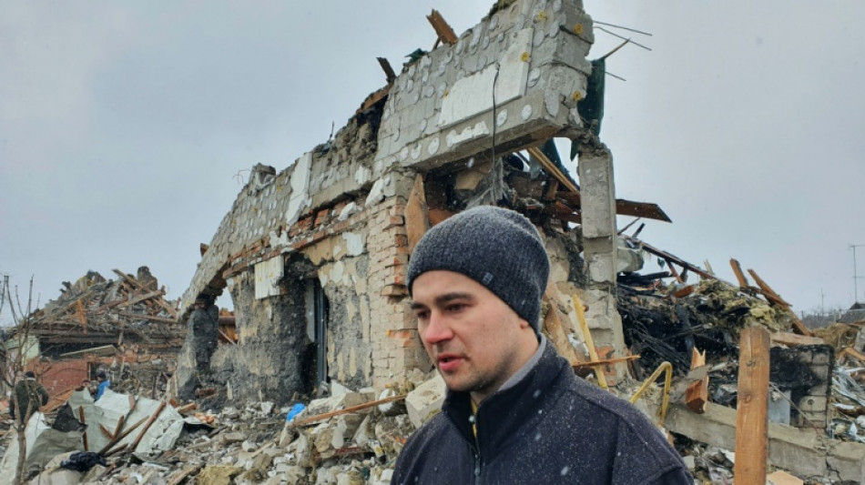 Ukraine: bombardé, Oleg pleure sa femme et veut l'"enfer" pour Poutine