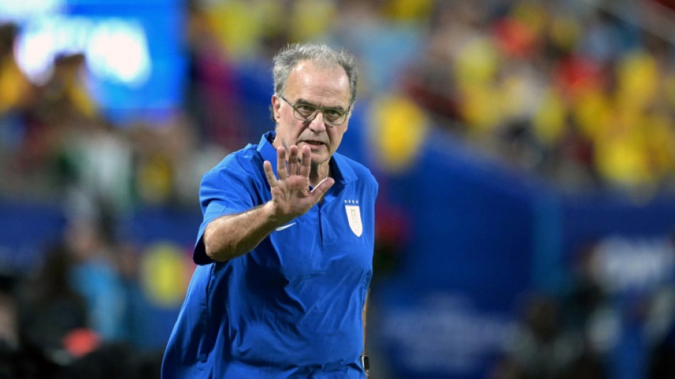 Bielsa: 'No país do Fifagate, agora temos que culpar os jogadores'