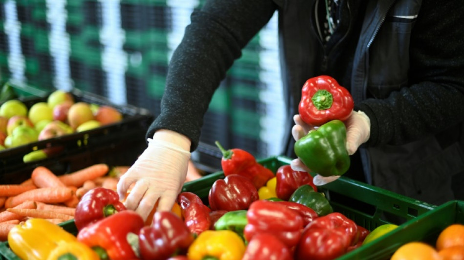 Germans turn to food banks as inflation hits