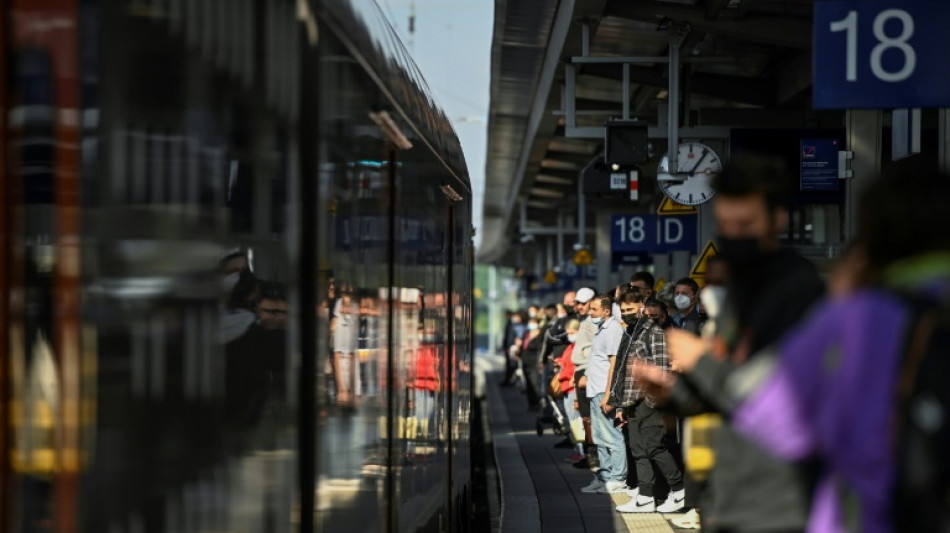 Wissing: Neun-Euro-Ticket dauerhaft nicht möglich