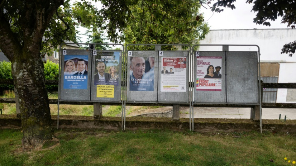 Législatives: coup d'envoi aux Antilles et en Amérique d'un scrutin historique