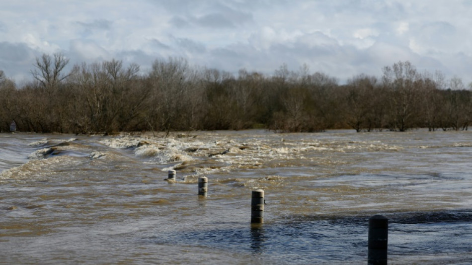 Three dead, four missing after floods snare cars in southern France