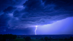 Météo: trois départements en vigilance orange en raison des pluies et des orages