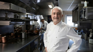 Guide Michelin: le "meilleur chef au monde" Guy Savoy perd sa 3e étoile