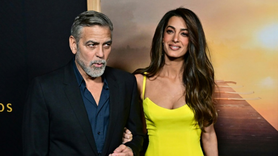 Rússia proíbe fundação do ator americano George Clooney