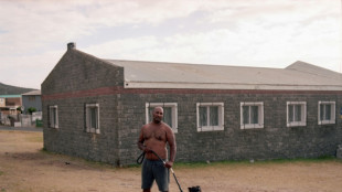 En Sudáfrica, la policía lucha contra las peleas de perros