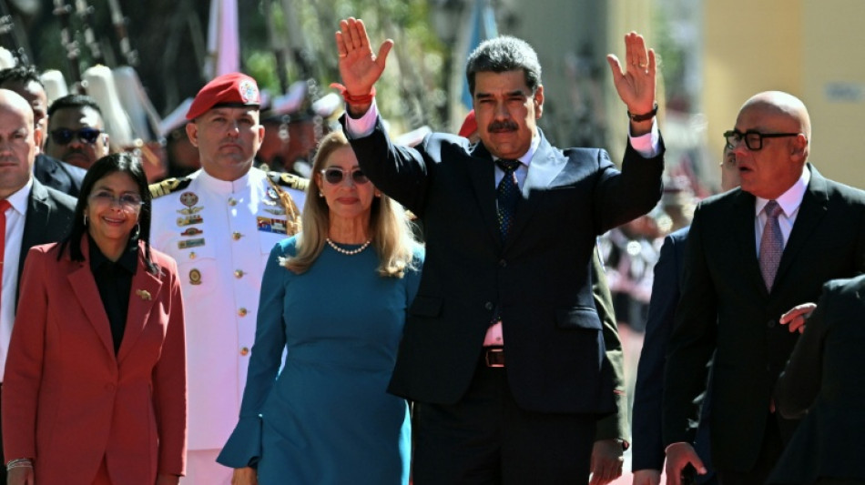 Venezuela: le président Maduro, investi pour un 3ème mandat malgré la contestation de l'opposition
