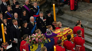 Funeral de Isabel II brinda acercamiento público entre Felipe VI y Juan Carlos