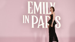 Emily in Paris: la femme-sandwich ?