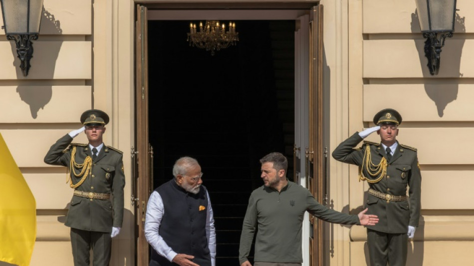 Modi afirma defender 'veementemente a paz' durante visita histórica na Ucrânia