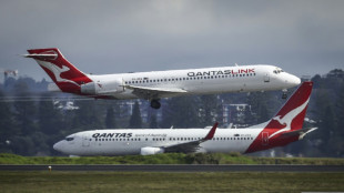 Fragmentos de neumático perforan el ala de un avión de Qantas