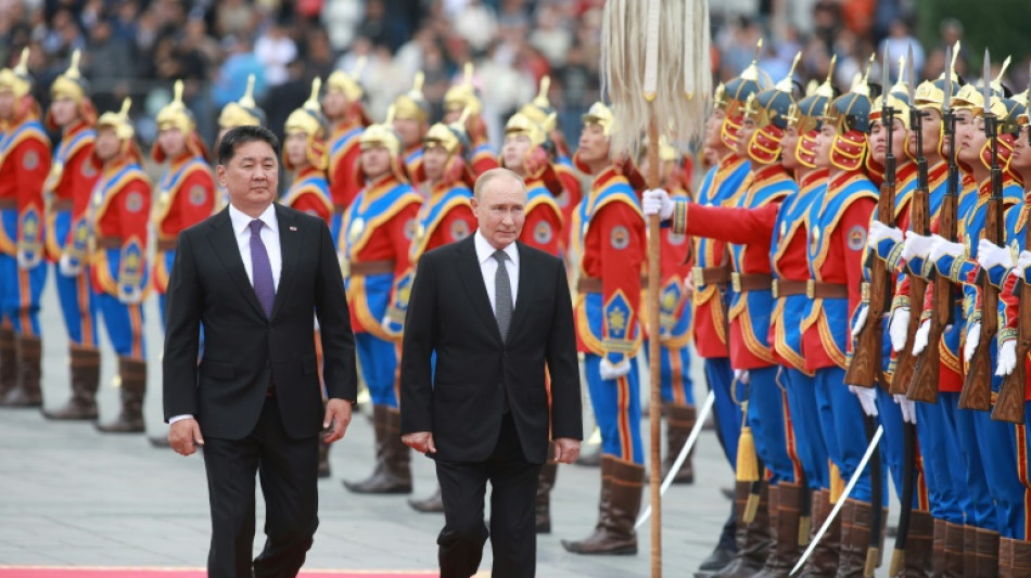 Putin visita a Mongólia apesar de mandado de prisão do TPI