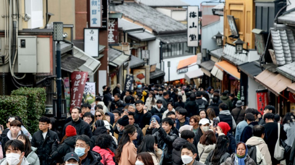 Japon: la ville de Kyoto, touchée par le surtourisme, relève fortement ses taxes de séjour