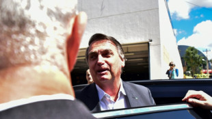 Bolsonaro asegura que publicó de forma "accidental" video que cuestionaba elecciones