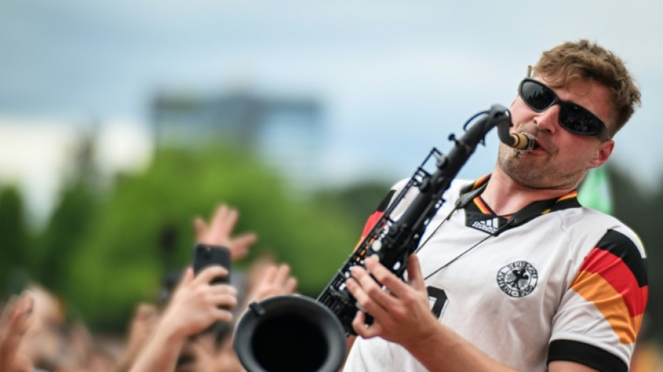 Un saxofonista, el éxito musical sorpresa de la Eurocopa-2024