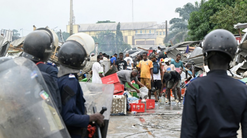 Echauffourées à Abidjan entre forces de l'ordre et habitants pendant des démolitions