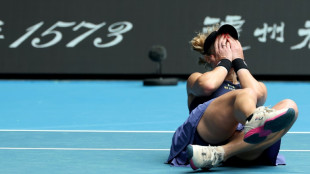 Zheng dumped out in huge shock as shaky Sabalenka battles through