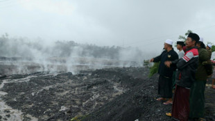 Indonésie: le volcan Semeru en éruption, près de 2.000 personnes évacuées