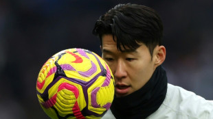 Tottenham trigger Son contract extension