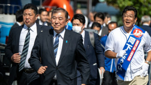 El primer ministro japonés tiene una débil aprobación antes de las elecciones