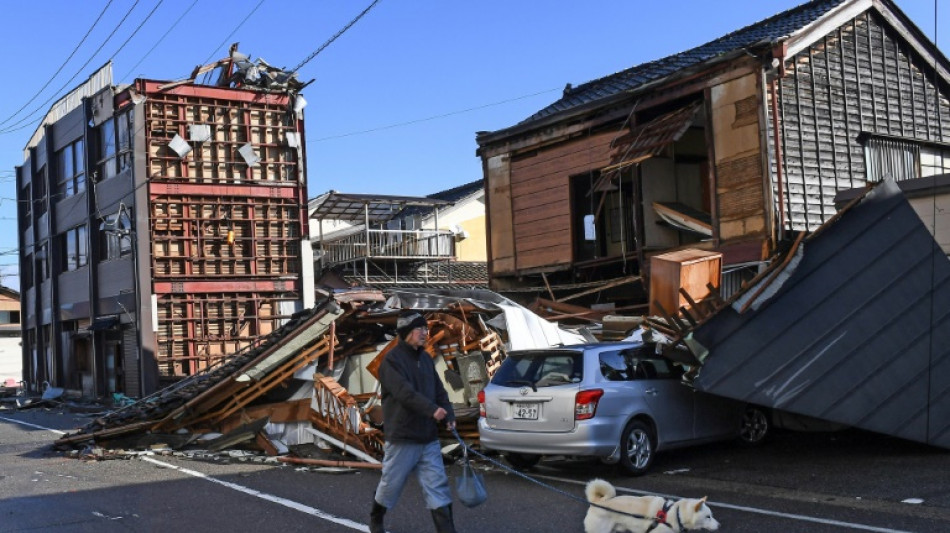 Esperança de encontrar sobreviventes do terremoto no Japão é cada vez menor