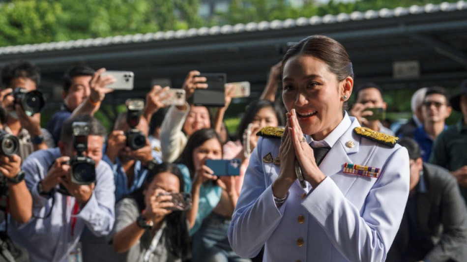  Thailands König ernennt Tochter von Ex-Regierungschef Thaksin zur Ministerpräsidentin