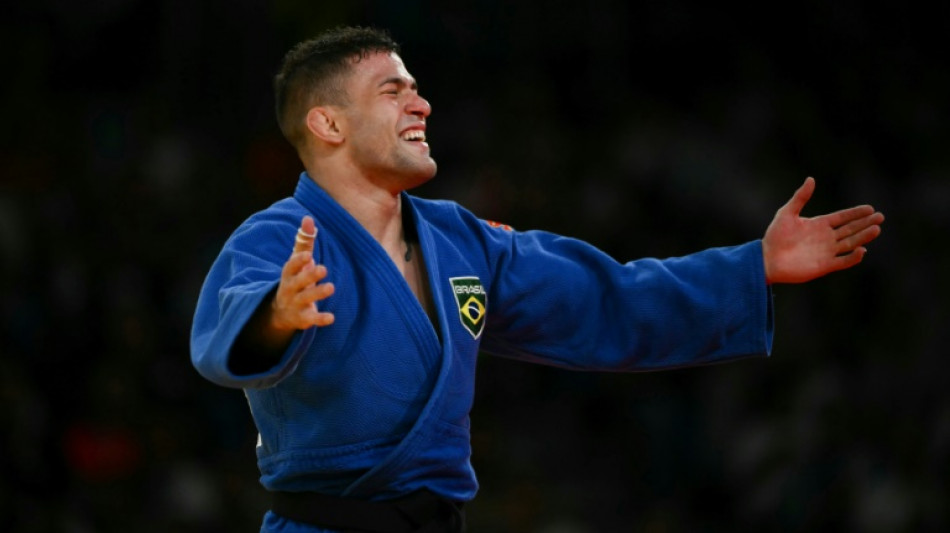 Willian Lima vai à final do judô e garante primeira medalha do Brasil nos Jogos