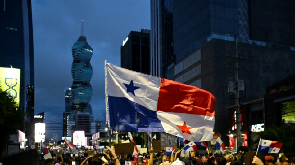 Multitudinaria marcha exige un "Panamá sin minería"